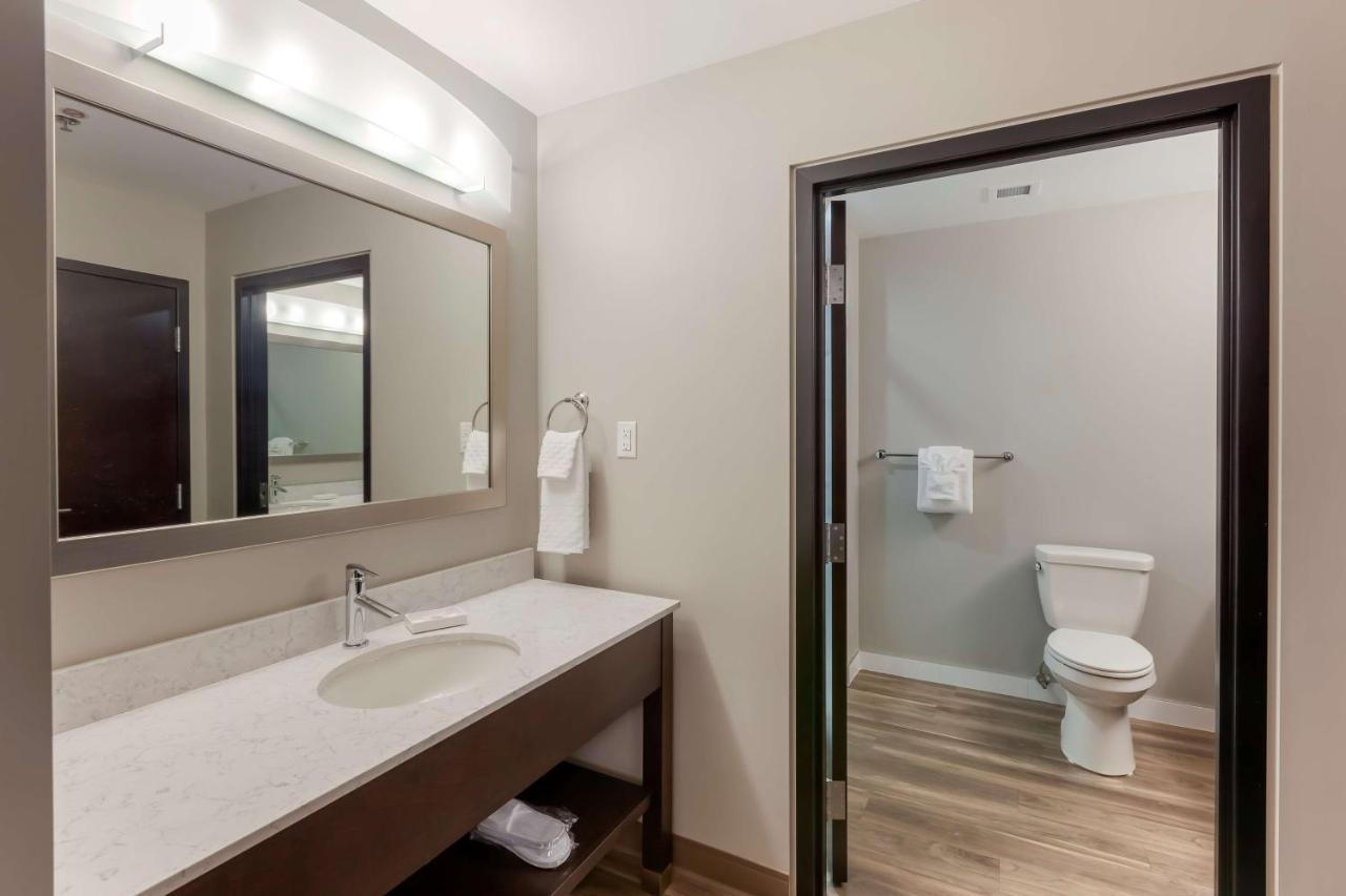 טימינס Best Western Premier Northwood Hotel מראה חיצוני תמונה